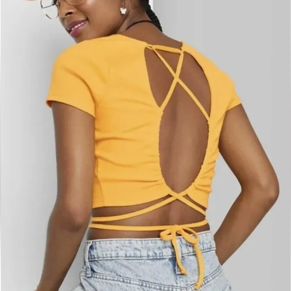 WILD Fable Womens Cropped Short Sleeve Open Back Tie Shirt Honey Yellow
